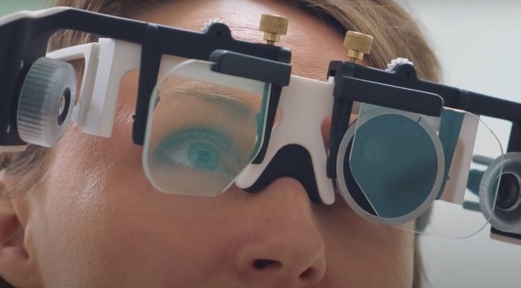 В России появился первый отечественный видеоприбор для проверки зрения
