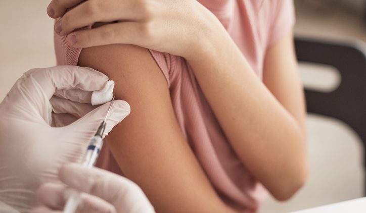 Новую вакцину от ковида из «Сколково» могут скоро зарегистрировать