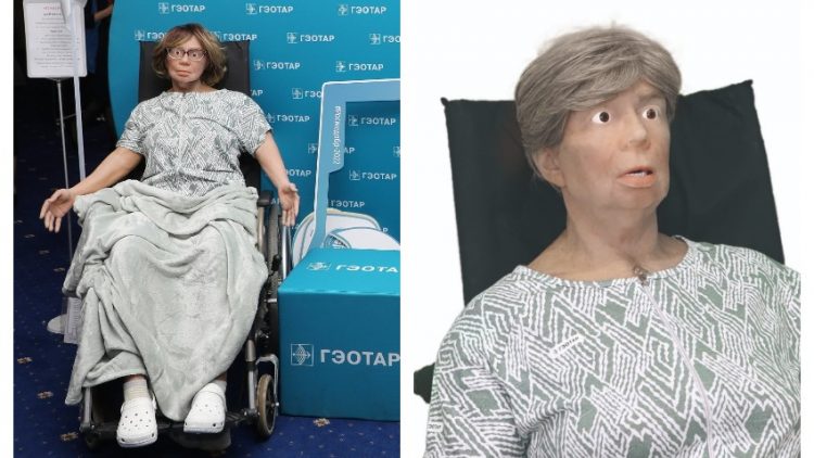 В России создан первый высокореалистичный медицинский манекен с расширенными функциями – «Бабушка Вера»