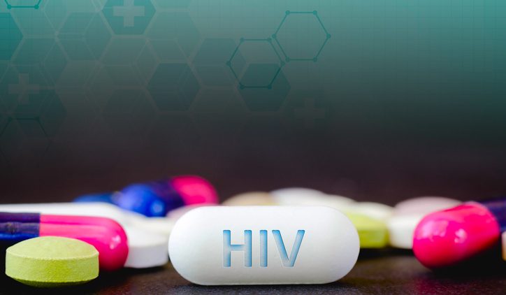Россия самостоятельно обеспечит больных ВИЧ лекарствами, считает эксперт