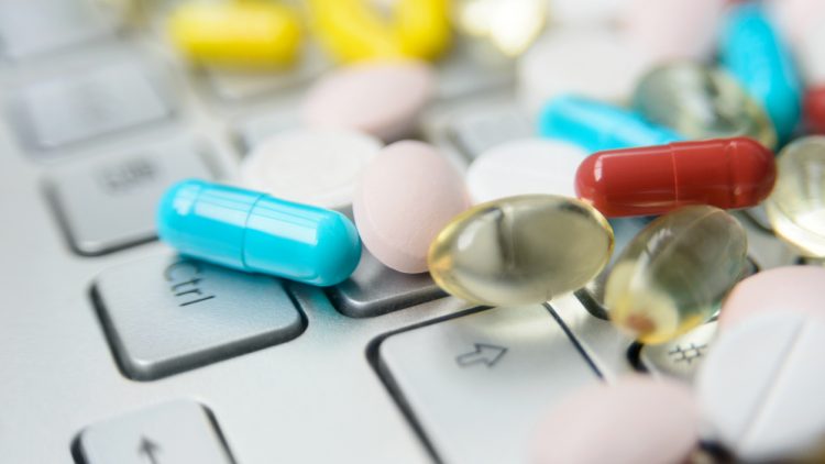 Аптеки всех трех регионов готовы участвовать в онлайн-торговле лекарствами по рецепту