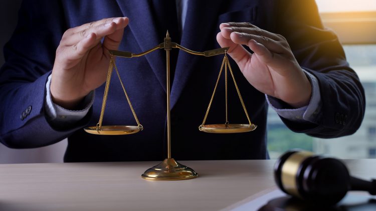 Суд по интеллектуальным правам принял сторону Sanofi в споре с «Герофармом»