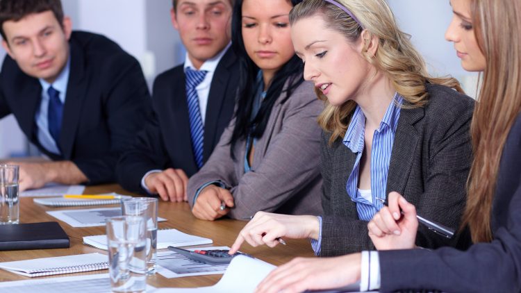 Комиссия Минздрава рассмотрит включение двух препаратов в список ЖНВЛП