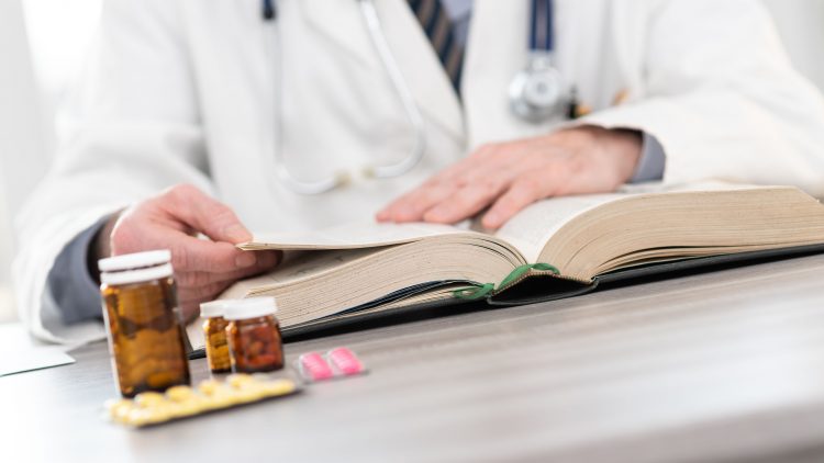 Слово из фармацевтики признано самым длинным в русском языке