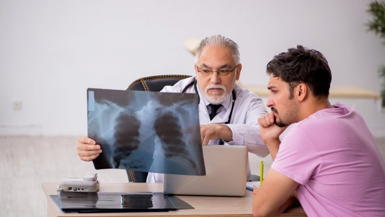 Пациенты с раком легкого найдут важную информацию и поддержку на портале «Точка опоры»