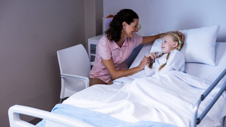 Президент поручил госпитализировать детей с диабетом вместе с родителями