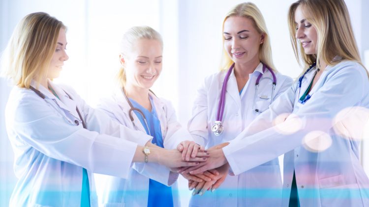 Фармацевты и врачи России объединяются в Женский фармацевтический альянс