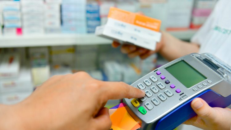 Траты россиян на лекарства и медтовары в 2025 году возросли на 13%