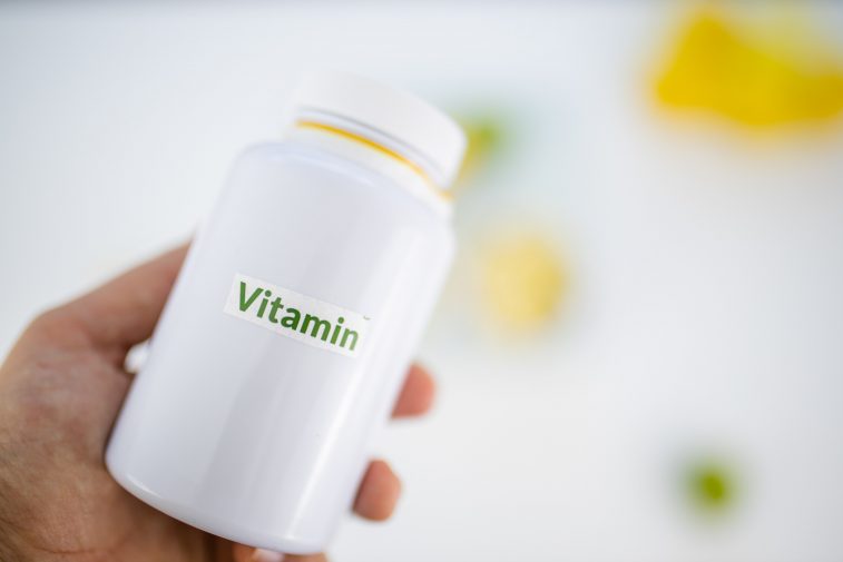 Витамины С и D3 стали самыми популярными у россиян в 2025 году