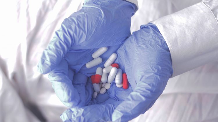 Российская фармкомпания запатентовала изобретение против ВИЧ в США