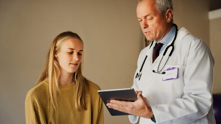 Ученые связали болезни щитовидной железы с риском рака груди