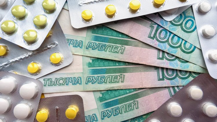 Правительство выделит дополнительно свыше 930 млн рублей на лекарства для льготников