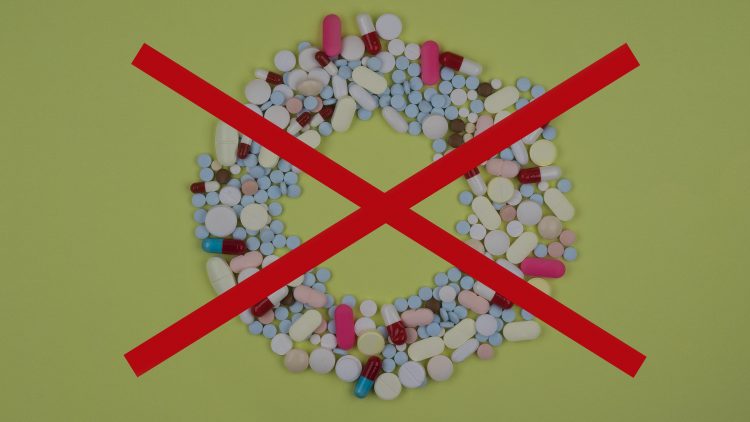 Эксперт считает, что исчезновение с рынка сразу 71 лекарства не повлияет на пациентов