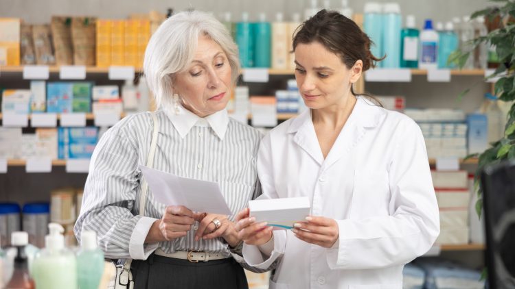 В России на 7% вырастет сумма затрат на обеспечение льготников лекарствами