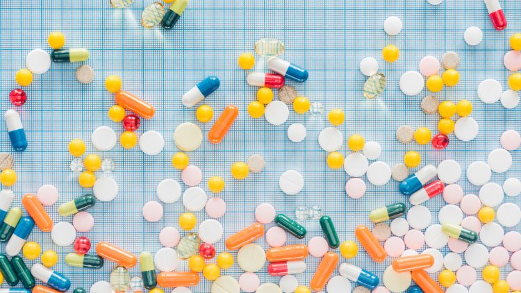 В России вступил в силу новый перечень жизненно важных лекарств