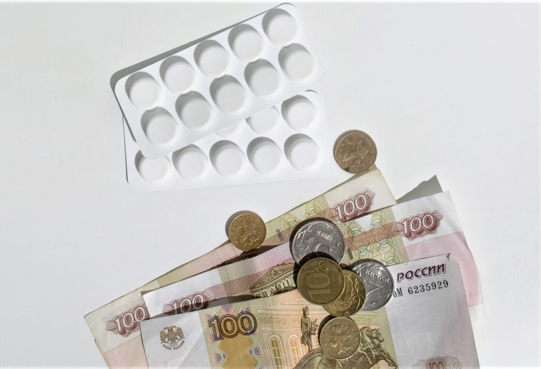 Минздрав повысил норму на лекарства для льготников