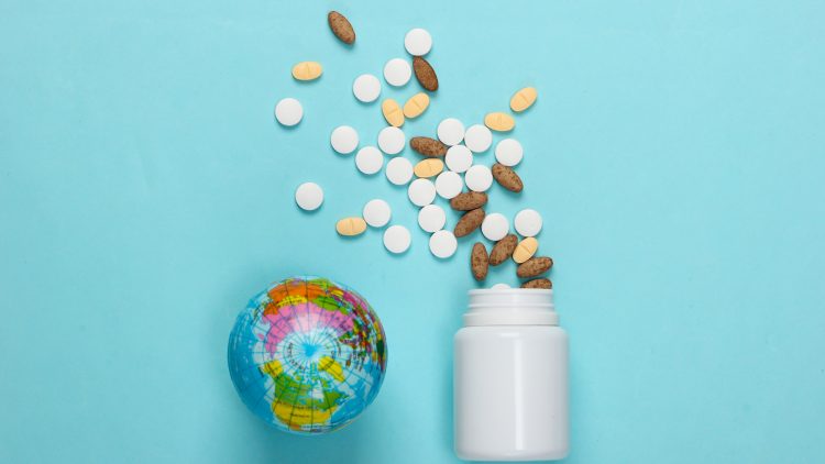 Эксперты: как конфликт на Ближнем Востоке отразится на поставках лекарств в Россию