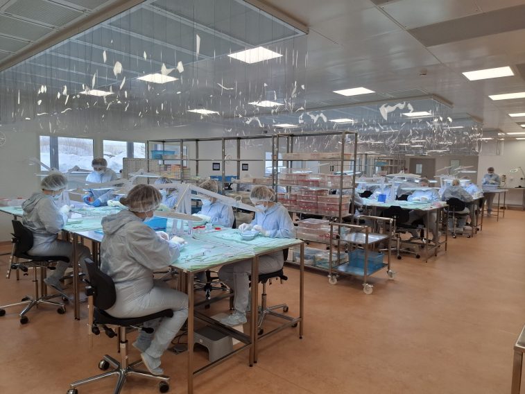 В Кузбассе запустили новый завод по выпуску изделий для сердечно-сосудистой хирургии