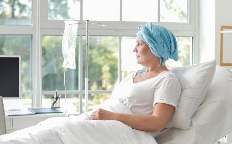 Московские ученые создали наночастицы, которые могут одновременно искать и уничтожать рак