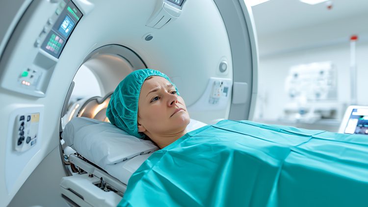 У управленцев возникла идея часть пенсионных отчислений направлять в фонд ОМС